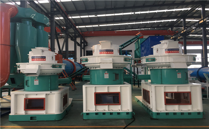 秸稈顆粒機(jī)報(bào)價(jià)，秸稈顆粒機(jī)價(jià)格，秸稈顆粒機(jī)生產(chǎn)注意事項(xiàng)